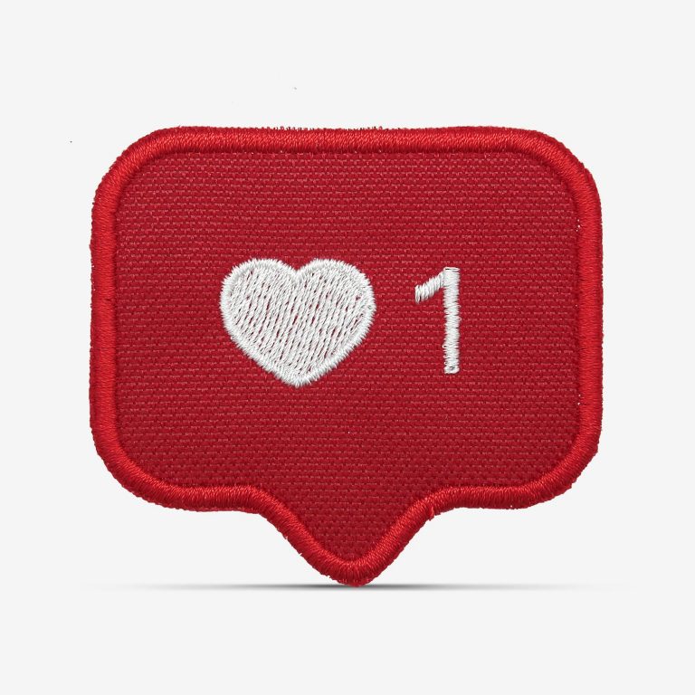 Patch Bordado Coração do instagram, modinha, com termocolante 5,8x6,6cm da PATCH GANG